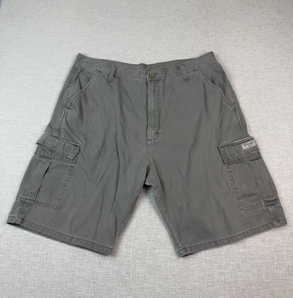 Wrangler Mens 38 Gray Cargo Shorts Cotton Utility Hiking Outdoor Work